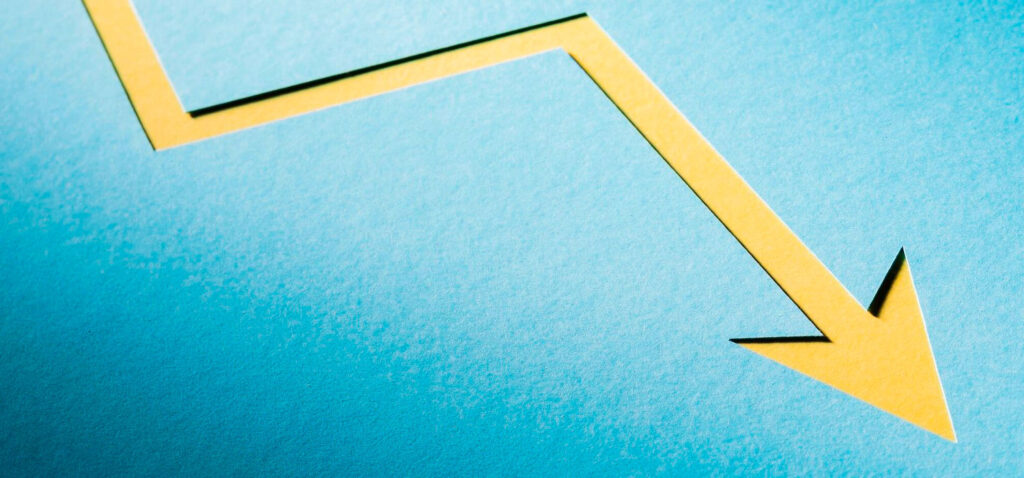 Иллюстрация падения курса на графике