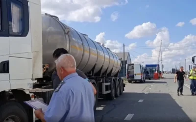 Россельхознадзор задержал 24 тонны казахстанского молока