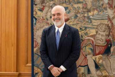 Албания назначила первого в мире ИИ-министра Диеллу для борьбы с коррупцией