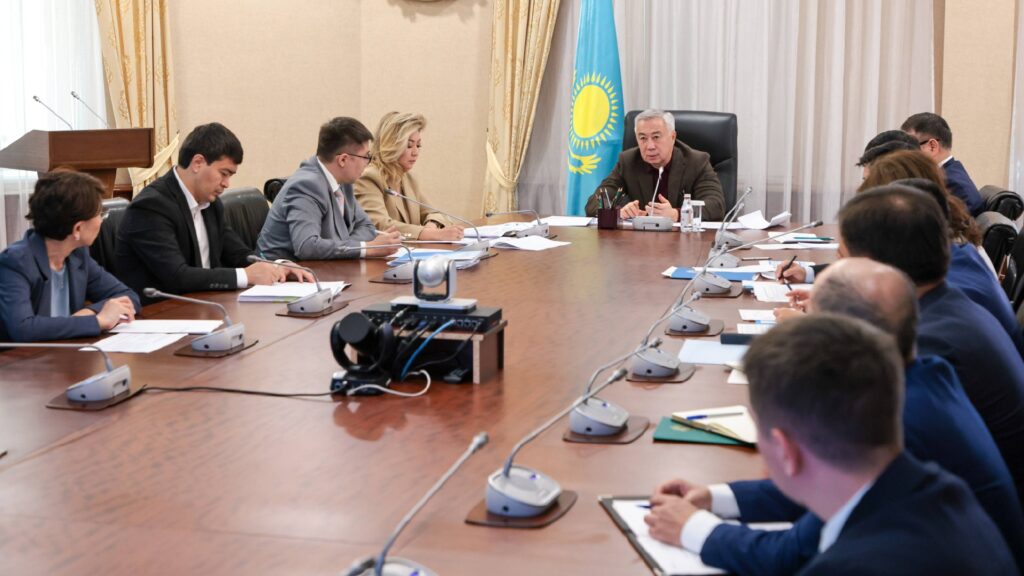 Совещание, посвященное анализу факторов инфляции и выработке оперативных мер по ее сдерживанию