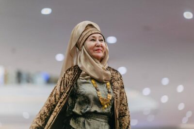 Казахстанские бабушки 60+ завоюют Paris и Milan