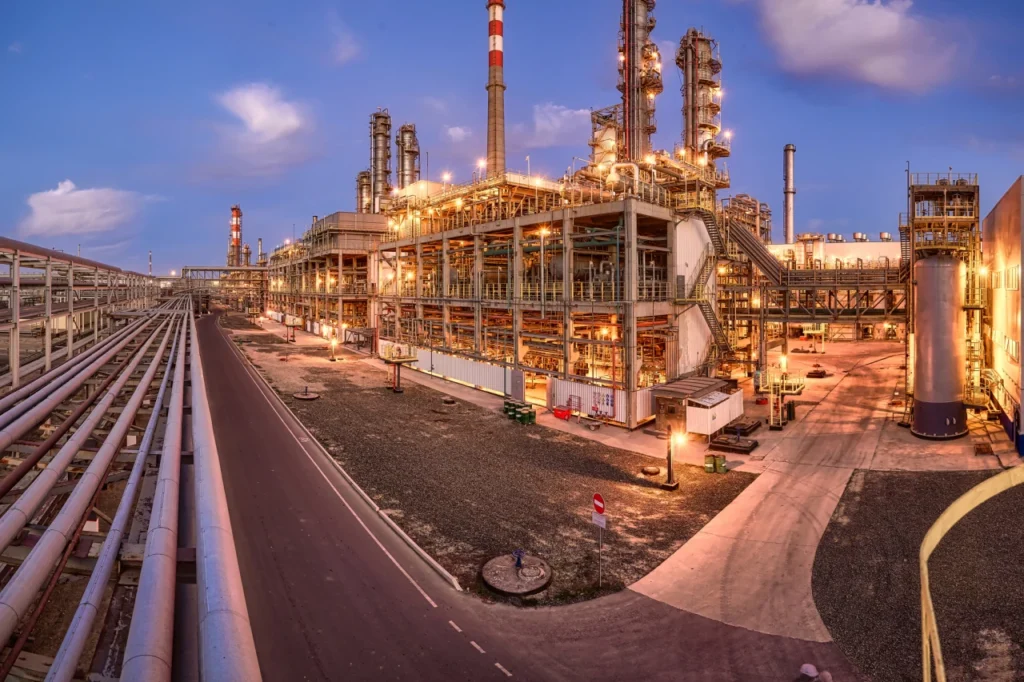 Ремонт АНПЗ , запасы бензина и дизеля в Казахстане