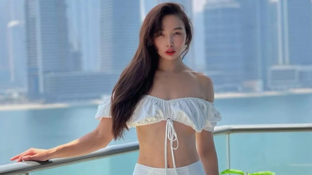 Айгерим Абилкадирова, первая чемпионка мира по грэпплингу из Казахстана, завоевала титул вице-мисс мира 2025