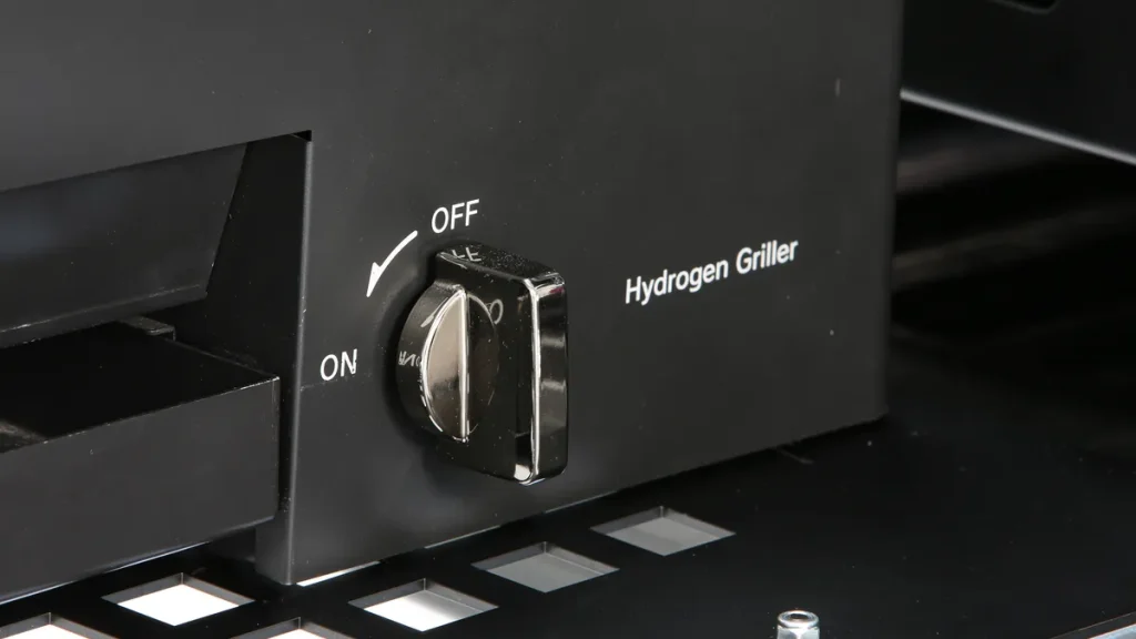 Toyota держит курс на водород: концепт Tacoma H2 Overland покоряет SEMA 2025