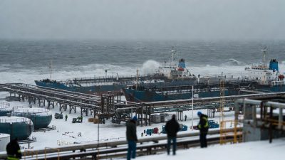 Поставки казахстанской нефти по КТК резко сокращены