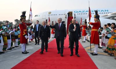 Касым-Жомарта Токаева торжественно встретили в Исламабаде